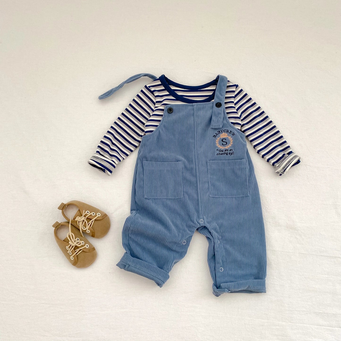 Autumn new 0-3 year old baby clothing, cute boys and girls striped long sleeved top+overalls, sold separately