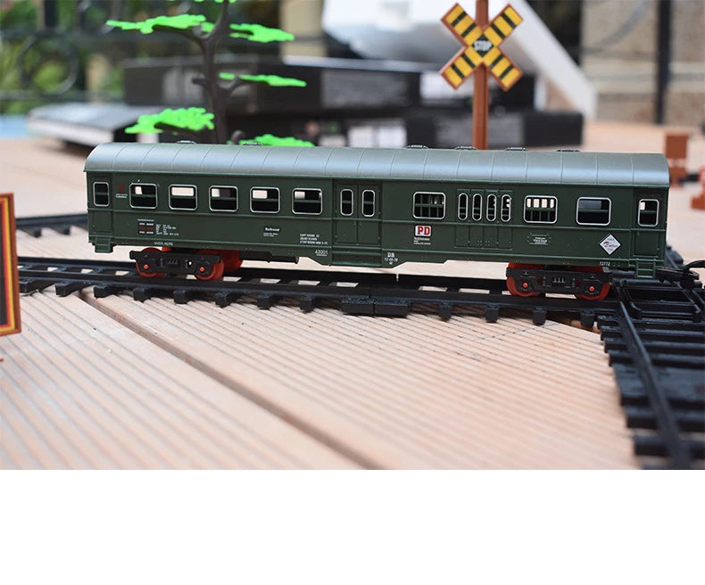 Electric Railway King Classical Passenger Train Simulation Water Steam Locomotive Playset Battery Operated Train Toy Smoke Sound